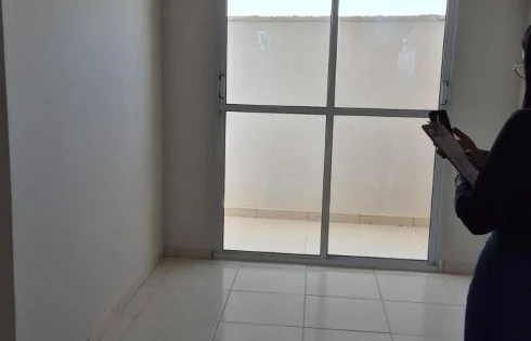 Apartamento em Luizote de Freitas, Uberlândia