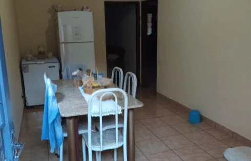 Casa em Jardim Califórnia, Uberlândia