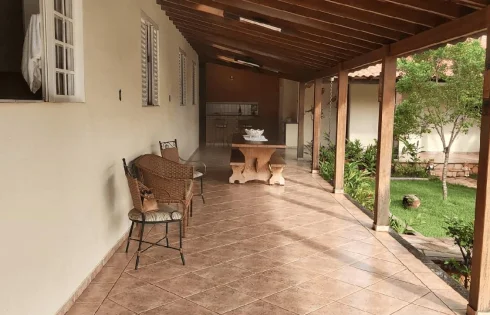 Casa em Vigilato Pereira, Uberlândia