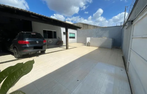 Casa em Jardim Patricia, Uberlândia