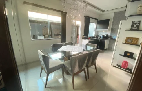 Casa em Jardim Patricia, Uberlândia