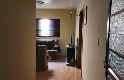 Casa em Laranjeiras, Uberlândia
