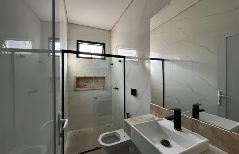 Casa em Novo Mundo, Uberlândia