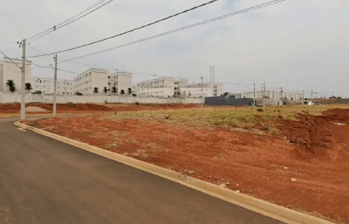 Terreno em Quinta Alto Umuarama, Uberlândia