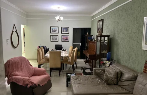 Casa em Cidade Jardim, Uberlândia