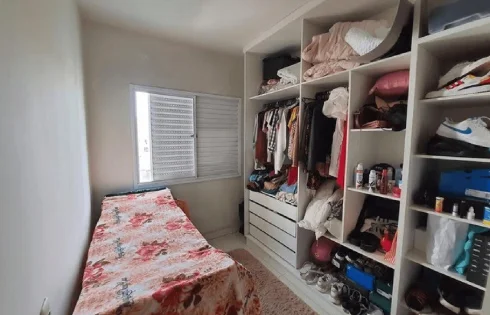 Apartamento em Jardim Holanda, Uberlândia