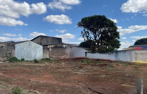 Terreno em Jardim Brasília, Uberlândia