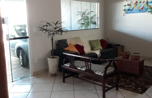 Casa em Cidade Jardim, Uberlândia