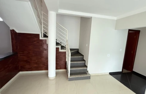Casa em Segismundo Pereira, Uberlândia