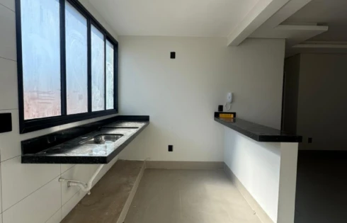 Apartamento em Santa Mônica, Uberlândia