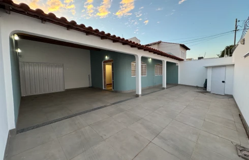 Casa em Santa Mônica, Uberlândia