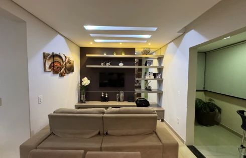 Apartamento em Jardim Inconfidência, Uberlândia