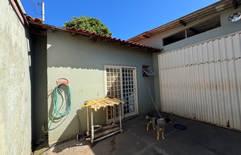Loja térrea em Granada, Uberlândia