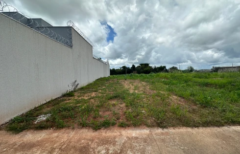 Terreno em Shopping Park, Uberlândia
