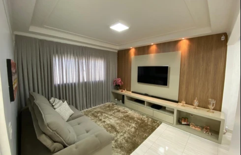 Casa em Laranjeiras, Uberlândia