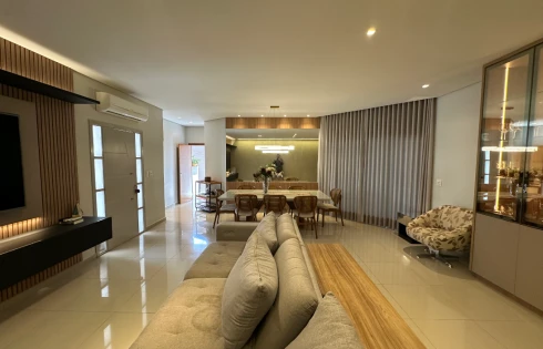 Casa em Santa Mônica, Uberlândia
