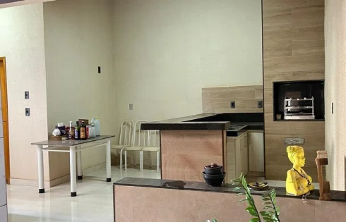 Casa em Jardim Brasília, Uberlândia