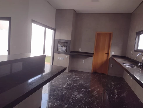 Casa em Granja Marileusa, Uberlândia