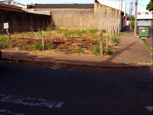 Terreno em Presidente Roosevelt, Uberlândia