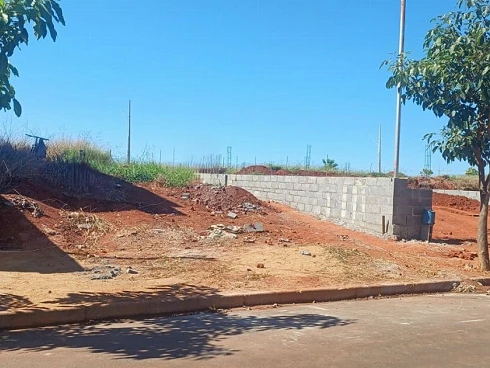 Terreno em Portal Do Vale, Uberlândia