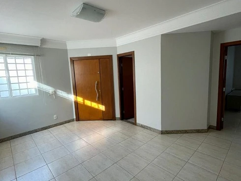 Casa em Cidade Jardim, Uberlândia