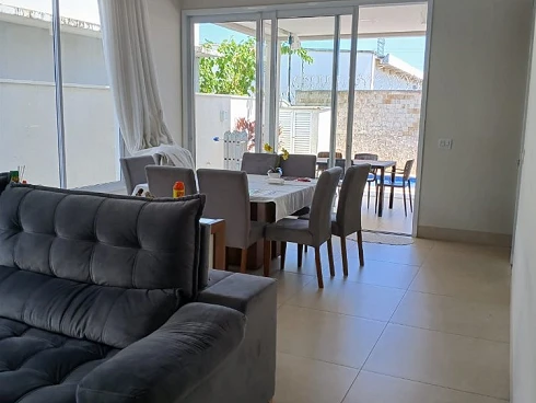 Casa em Laranjeiras, Uberlândia