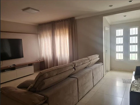 Casa em Santa Mônica, Uberlândia
