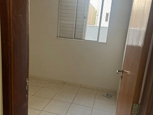 Apartamento em Jardim Veneza, Uberlândia