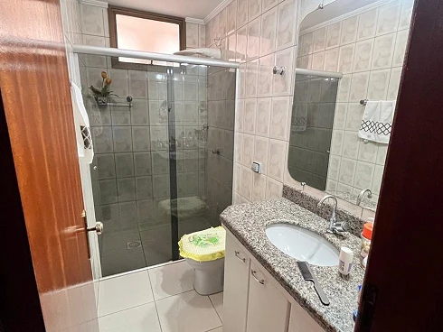 Apartamento em Santa Mônica, Uberlândia