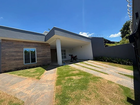 Casa em Cidade Jardim, Uberlândia