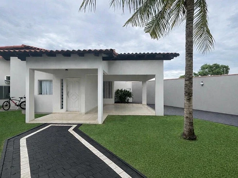 Casa em Presidente Roosevelt, Uberlândia