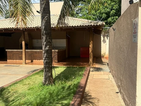 Apartamento em Jardim Holanda, Uberlândia