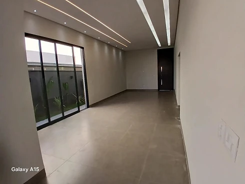 Casa em Laranjeiras, Uberlândia