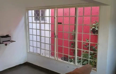 Casa em Jardim das Palmeiras, Uberlândia