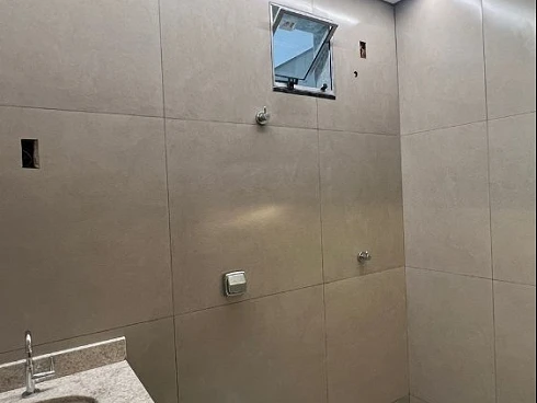 Casa em Laranjeiras, Uberlândia