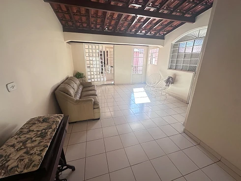 Casa em Nossa Senhora Das Graças, Uberlândia