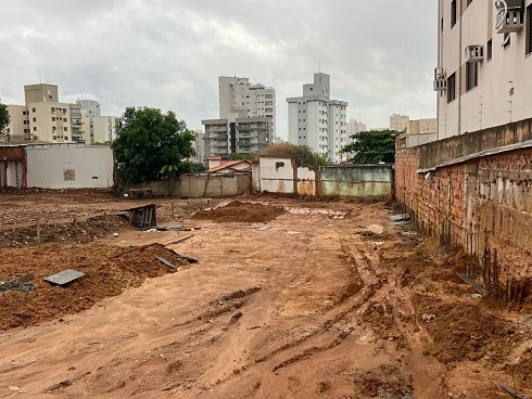 Terreno em Santa Mônica, Uberlândia