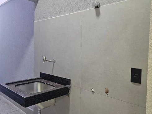 Casa à Venda no Bairro Jardim Brasília em Uberlândia - Foto 9
