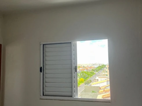 Apartamento em Jardim Holanda, Uberlândia