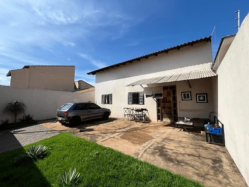 Casa em Jardim Botânico, Uberlândia
