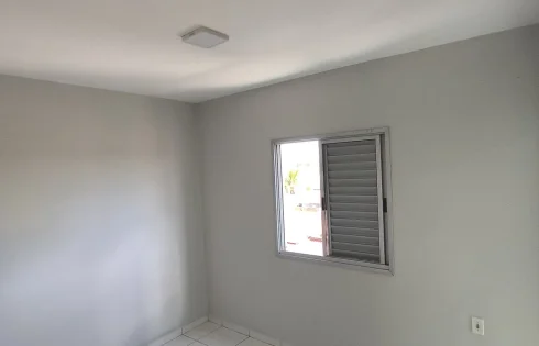 Apartamento em Jardim Holanda, Uberlândia