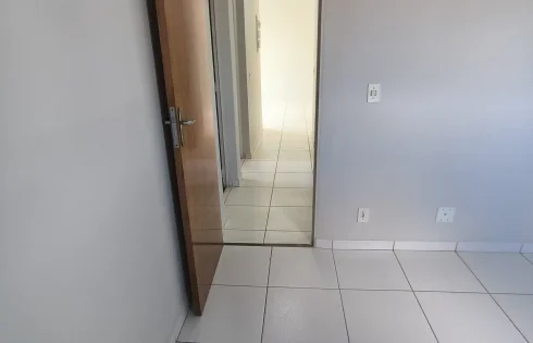 Apartamento em Jardim Holanda, Uberlândia