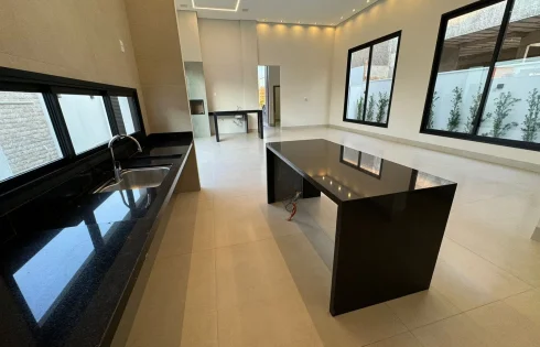 Casa em Laranjeiras, Uberlândia