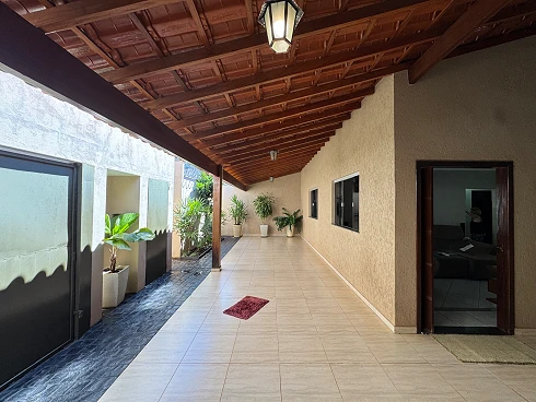 Casa em Santa Mônica, Uberlândia