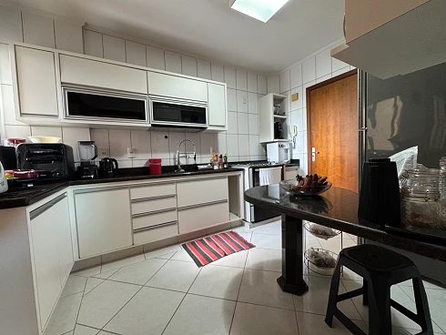 Apartamento em Vigilato Pereira, Uberlândia