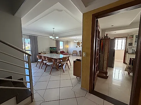 Cobertura 5 Quartos com 3 Suítes e 303m² - Santa Mônica - Cobertura em Santa Mônica, Uberlândia - Foto 3
