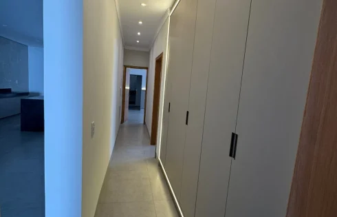 Casa em Cidade Jardim, Uberlândia