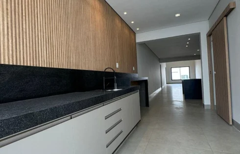 Casa em Cidade Jardim, Uberlândia