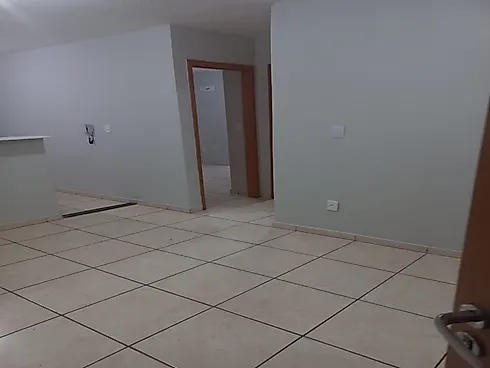 Apartamento com 2 quartos em Jardim Holanda, Uberlândia