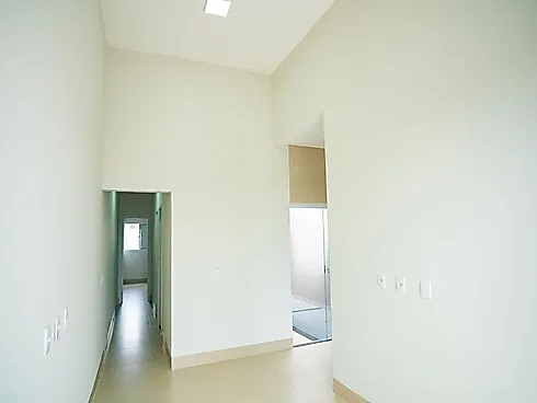 Casa com 2 quartos em Jardim Holanda, Uberlândia